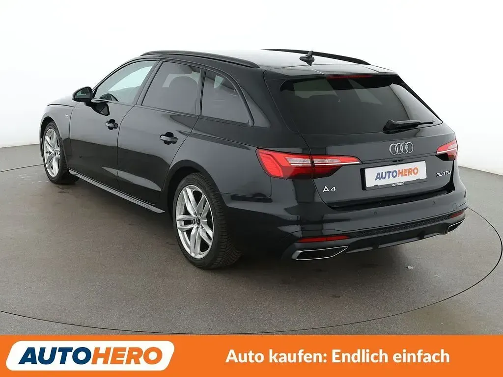Gebraucht Audi A4 S-Line 150 PS (110 kW) 2023 Schwarz Limousine