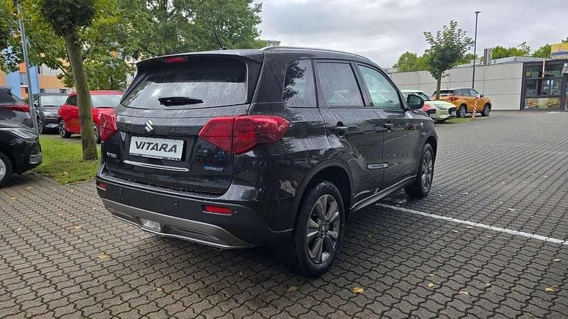 Neu Suzuki Vitara Comfort 116 PS (85 kW) 2025 Schwarz SUV