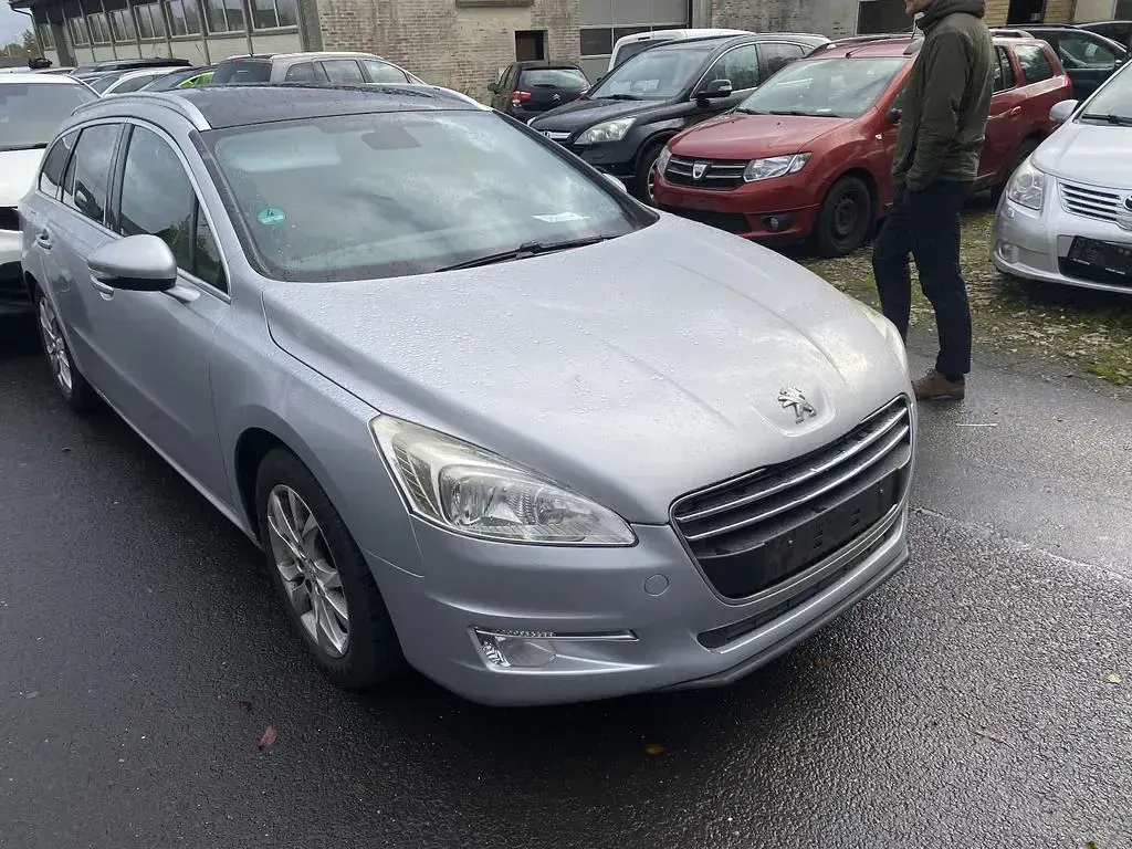 Gebraucht Peugeot 508 SW Allure 156 PS (114 kW) 2011 Grau Kombi