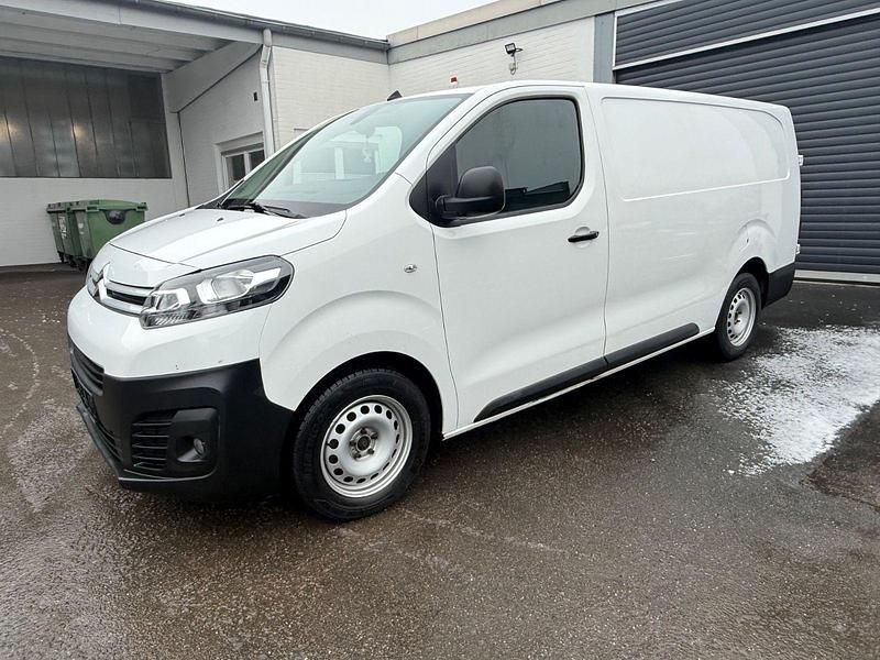 Second-hand Citroën Jumpy Business Class 122 CP (89 kW) 2017 Alb Monovolum