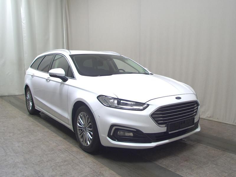 Gebraucht Ford Mondeo Titanium 150 PS (110 kW) 2021 Weiss Kombi
