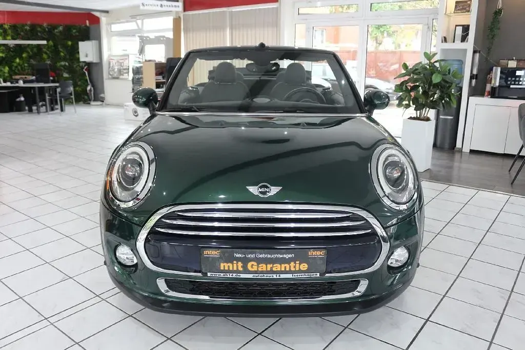 Usado Mini Cooper Cabriolet 136 CV (100 kW) 2018 Verde Descapotable