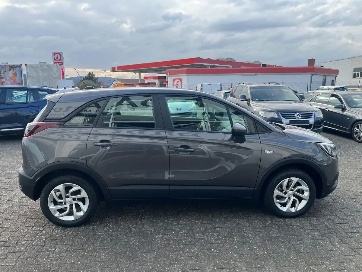 Gebraucht Opel Crossland 131 PS (96 kW) 2019 Grau SUV