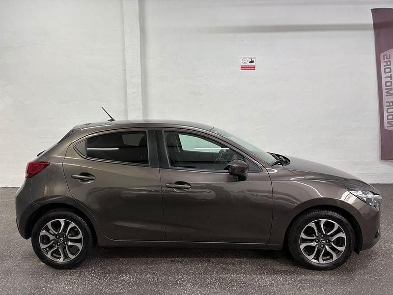 Gebraucht Mazda 2 Go 90 PS (66 kW) 2017 Grau Limousine