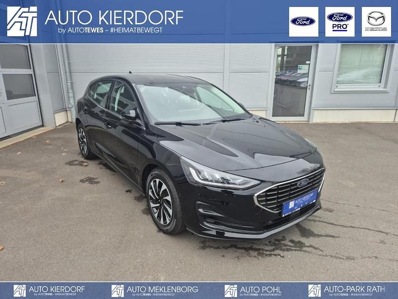 Neu Ford Focus Titanium 155 PS (114 kW) 2026 Schwarz Limousine