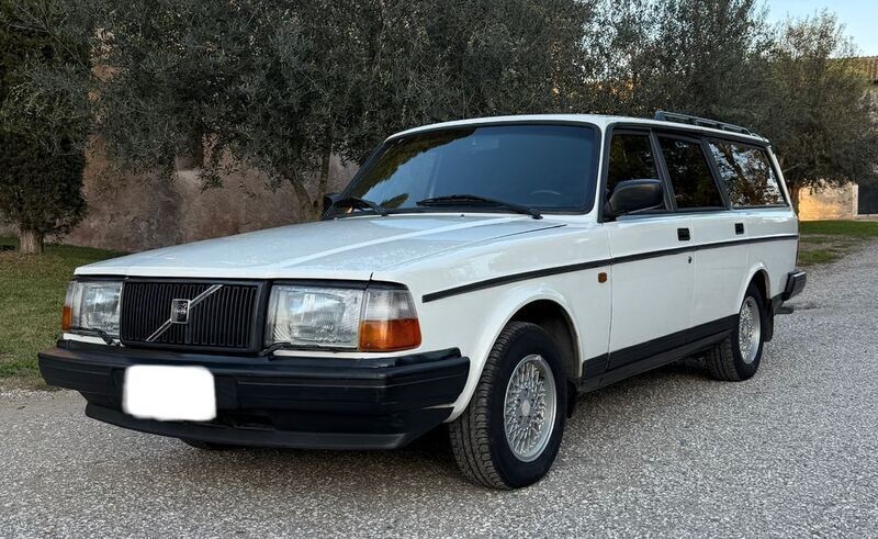 Weiß Gebraucht 1990 Volvo 245 Kombi | 8.900 € - Bild 1/4