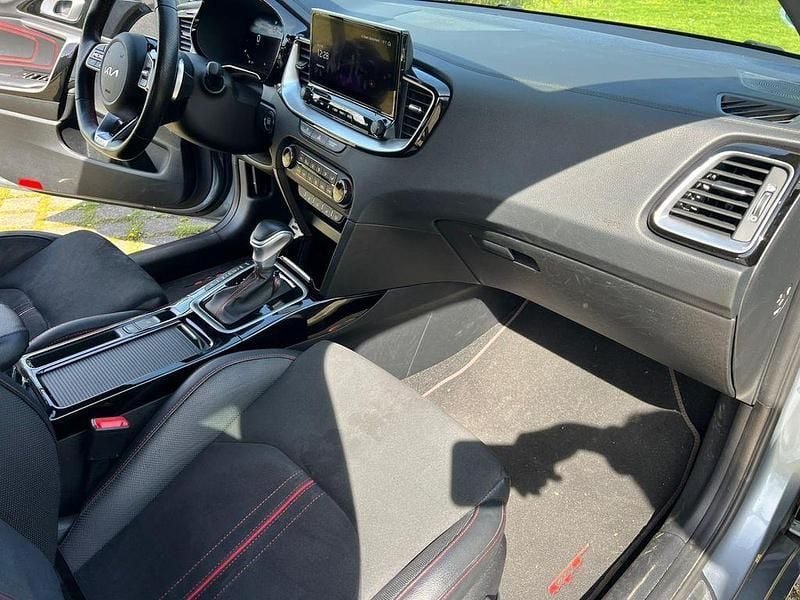 Gebraucht Kia ProCeed GT 204 PS (150 kW) 2022 Grau Kombi