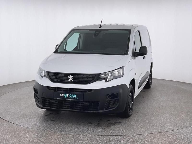 Gebraucht Peugeot Partner Premium 102 PS (75 kW) 2022 Weiã Van / Kleinbus
