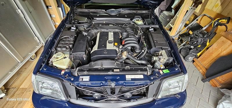 Blau Gebraucht 1996 Mercedes SL320 Cabrio | 15.600 € (Fairer Preis) - Bild 1/4