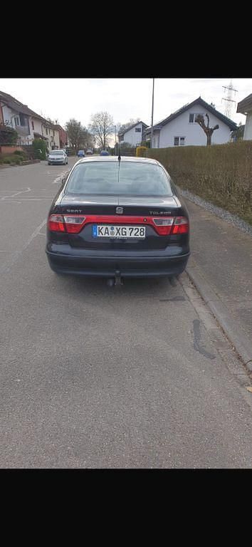 Gebraucht Seat Toledo 101 PS (74 kW) 2000 Schwarz Limousine
