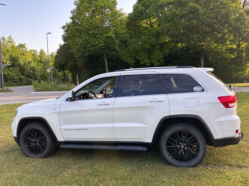 Gebraucht Jeep Grand Cherokee Limited 241 PS (177 kW) 2013 Weiß SUV