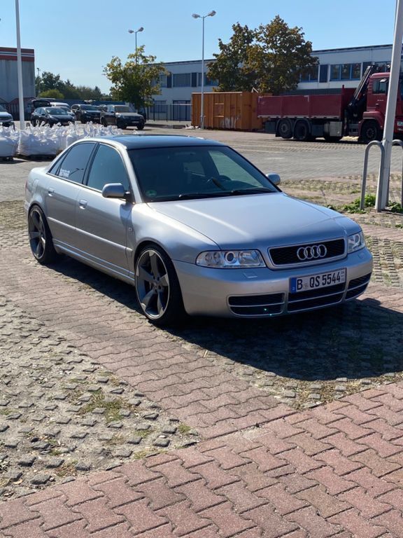Silber Gebraucht 1999 Audi S4 Competition Limousine | 21.500 € (Fairer Preis) - Bild 1/4