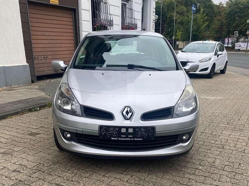 Gebraucht Renault Clio II Rip Curl 75 PS (55 kW) 2008 Platingrau Kleinwagen