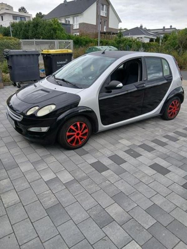 Schwarz Gebraucht 2006 Smart ForFour Kleinwagen | 1.800 € (Fairer Preis) - Bild 1/4