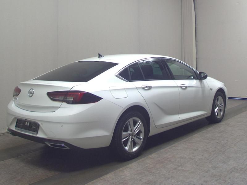 Gebraucht Opel Insignia Elegance 174 PS (127 kW) 2021 Weiss Limousine