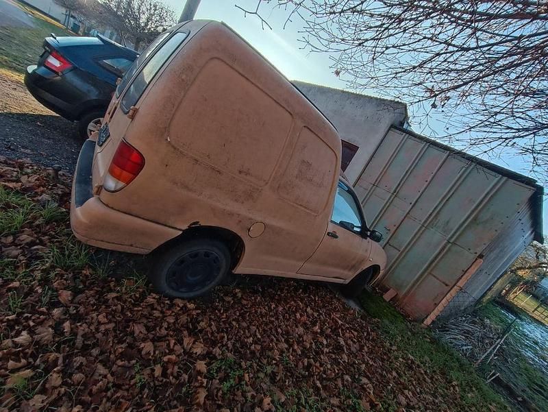 Gebraucht VW Caddy 60 PS (44 kW) 2000 Beige Van / Kleinbus