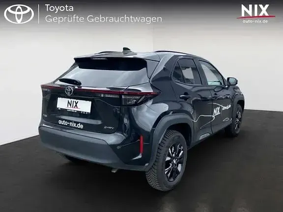 Gebraucht Toyota Yaris Plus 130 PS (95 kW) 2025 Mystic schwarz mica Kleinwagen