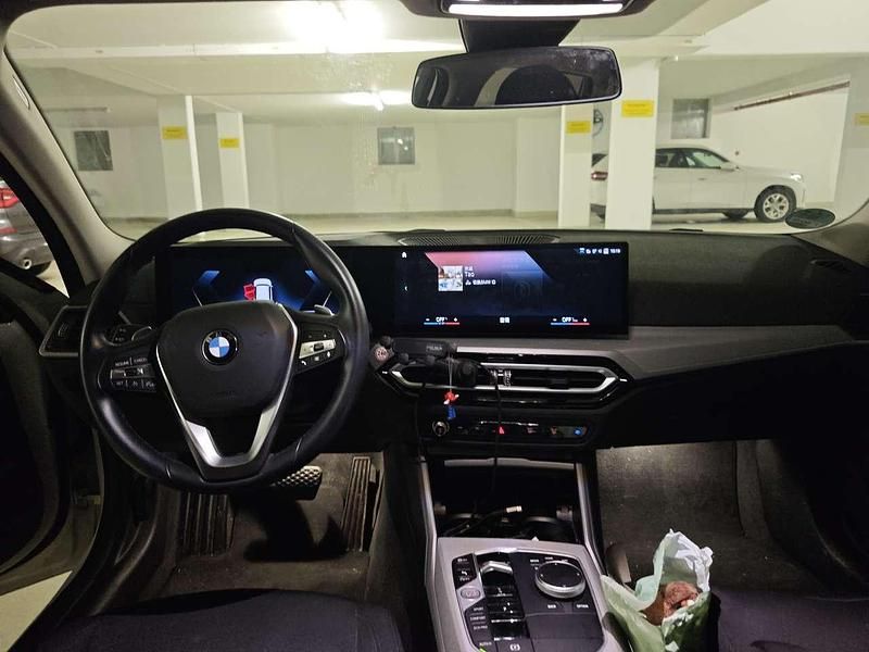 Gebraucht BMW 320 184 PS (135 kW) 2023 Weiß Kombi