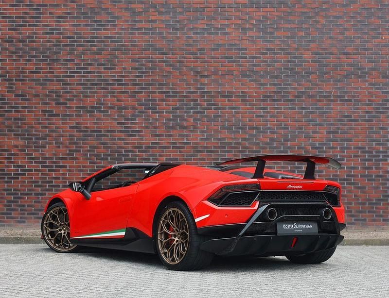 Gebraucht Lamborghini Huracán 640 PS (470 kW) 2018 Rot Cabrio