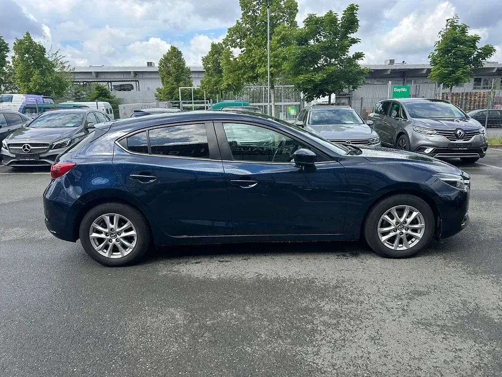 Gebraucht Mazda 3 Exclusive-Line 120 PS (88 kW) 2017 Blau Limousine