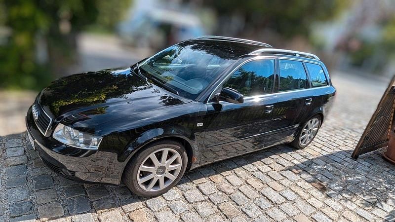 Schwarz Gebraucht 2004 Audi A4 S-Line Kombi | 1.750 € (Guter Preis) - Bild 1/4