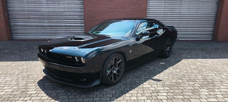 Second-hand Dodge Challenger 492 CP (361 kW) 2016 Negru Coupe