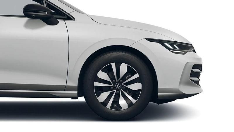 Gebraucht VW Golf VIII Goal 116 PS (85 kW) 2025 Pure white Limousine