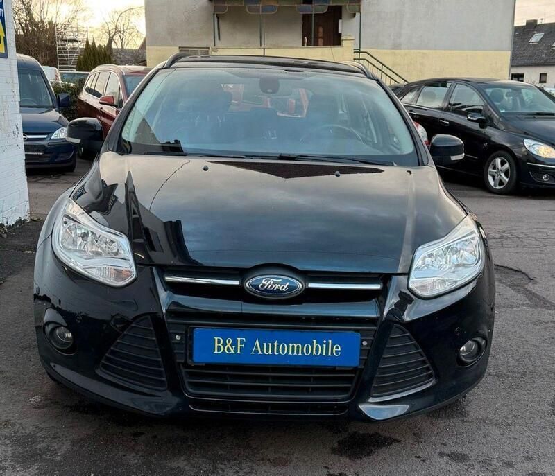Schwarz Gebraucht 2014 Ford Focus SYNC Edition Kombi | 6.999 € (Etwas zu teuer) - Bild 1/4