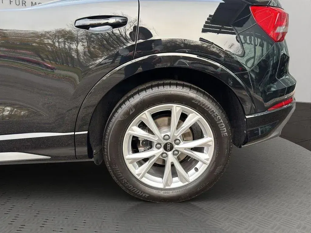 Gebraucht Audi Q3 S-Line 150 PS (110 kW) 2024 Schwarz SUV