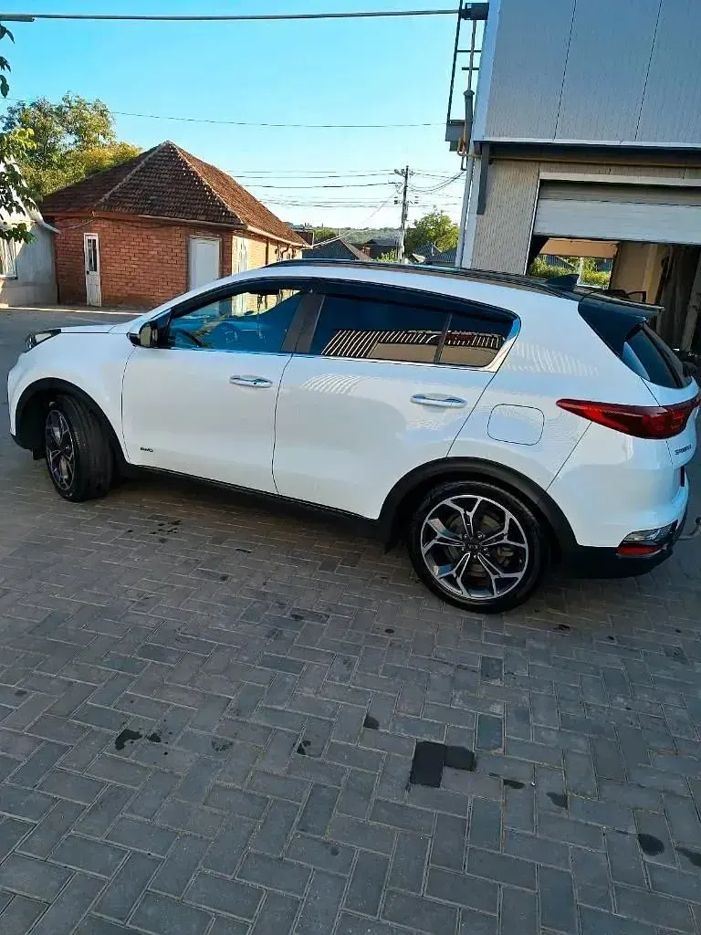 Gebraucht Kia Sportage 185 PS (136 kW) 2018 Weiß SUV