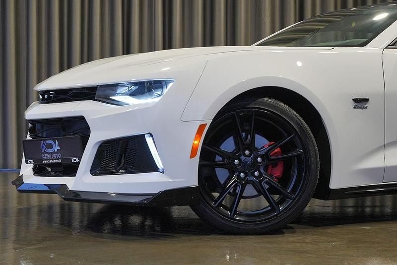 Gebraucht Chevrolet Camaro Sport 340 PS (250 kW) 2021 Weiß Coupé