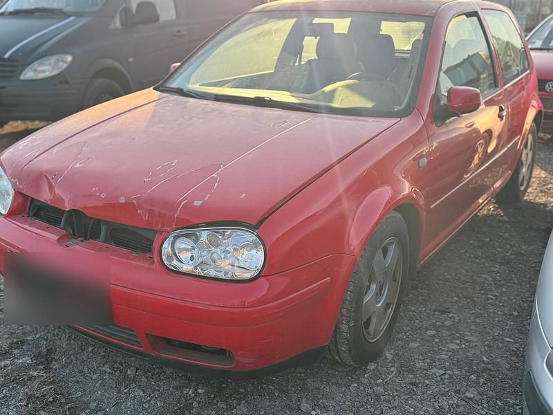 Gebraucht VW Golf IV 2002 Rot Limousine