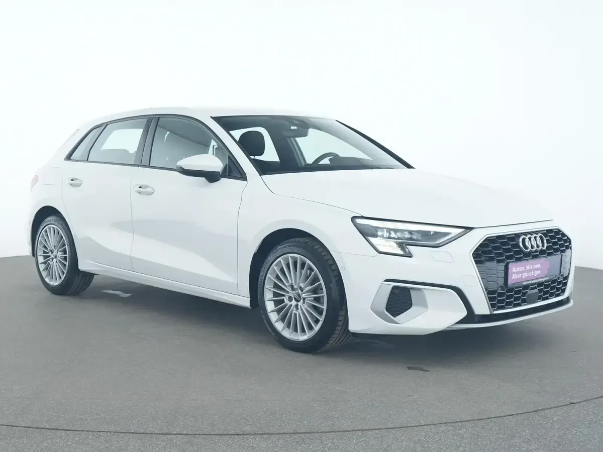 Gebraucht Audi A3 Advanced 150 PS (110 kW) 2022 Ibisweiss Limousine