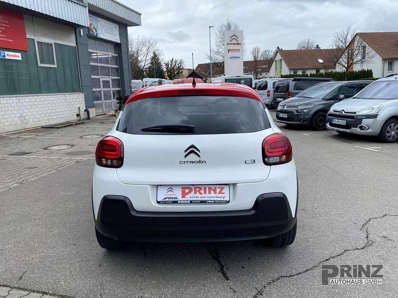 Gebraucht Citroën C3 Shine 82 PS (60 kW) 2022 Weiß Kleinwagen