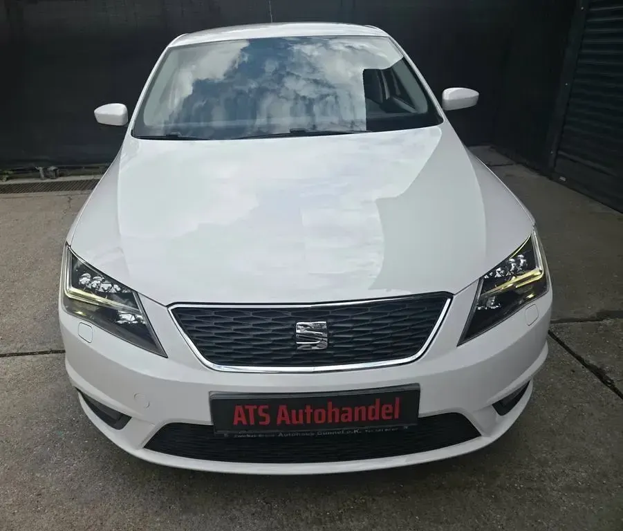 Gebraucht Seat Toledo 105 PS (77 kW) 2015 Weiß Kleinwagen