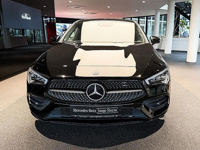 Gebraucht Mercedes CLA250 Night 224 PS (164 kW) 2020 Schwarz Limousine