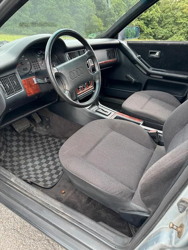 Second-hand Audi 80 90 CP (66 kW) 1989 Berlinǎ