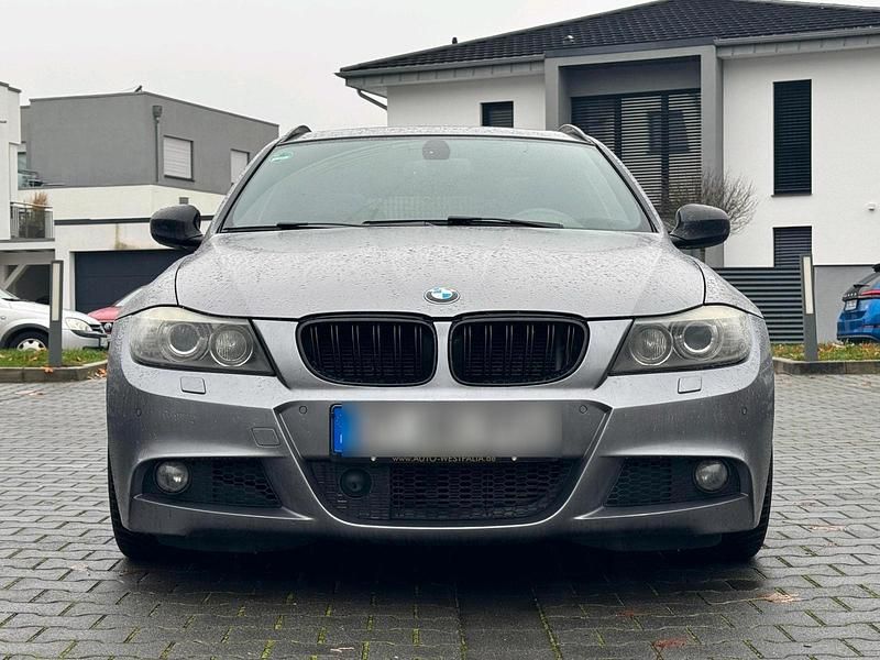 Gebraucht BMW 330 M Sport 2011 Grau Kombi