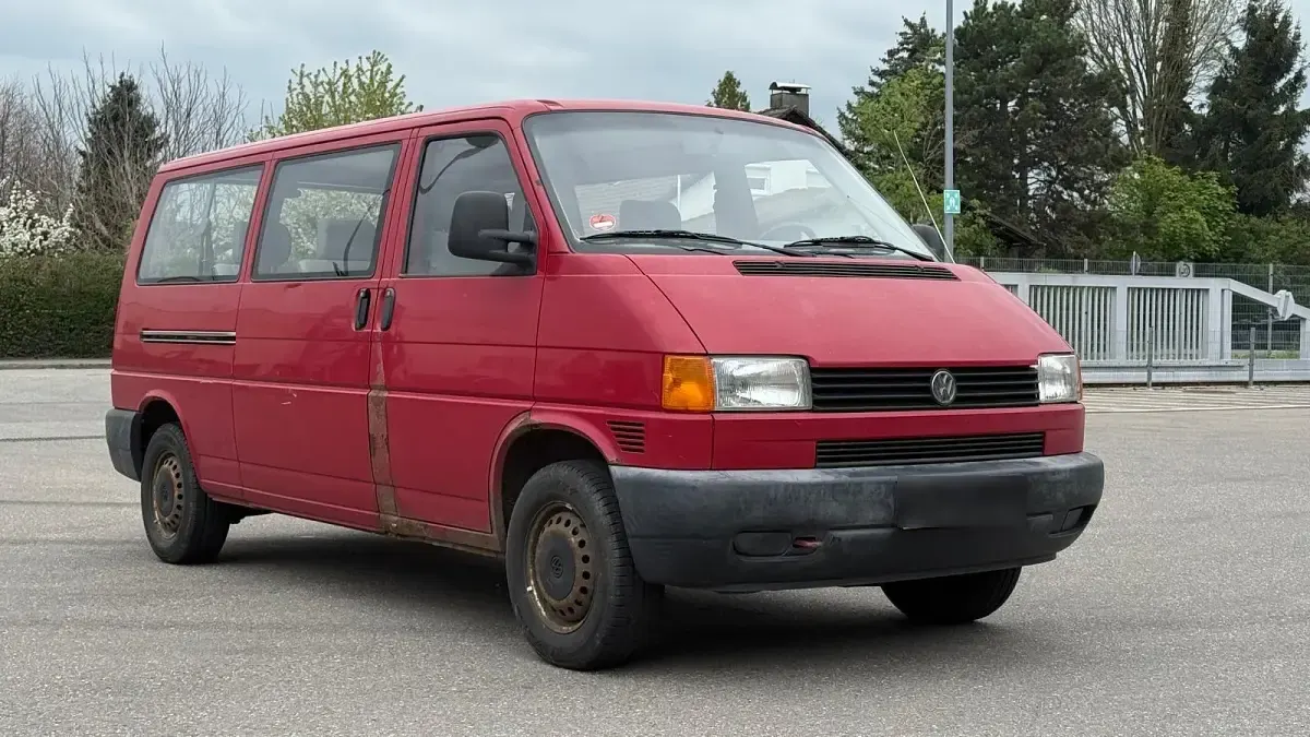 Gebraucht VW T4 68 PS (50 kW) 2000 Rot Van
