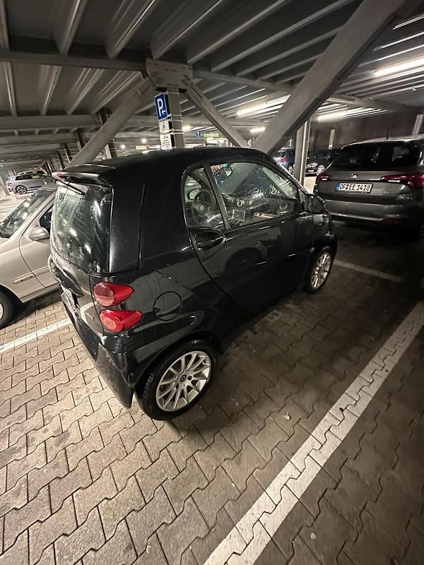 Gebraucht 2010 Smart ForTwo Coupé Kleinwagen | 3.750 € - Bild 1/4
