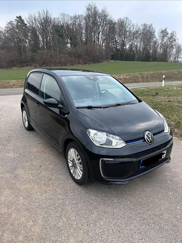 Gebraucht VW e-up! 61 kW (83 PS) 2021 Schwarz Kleinwagen