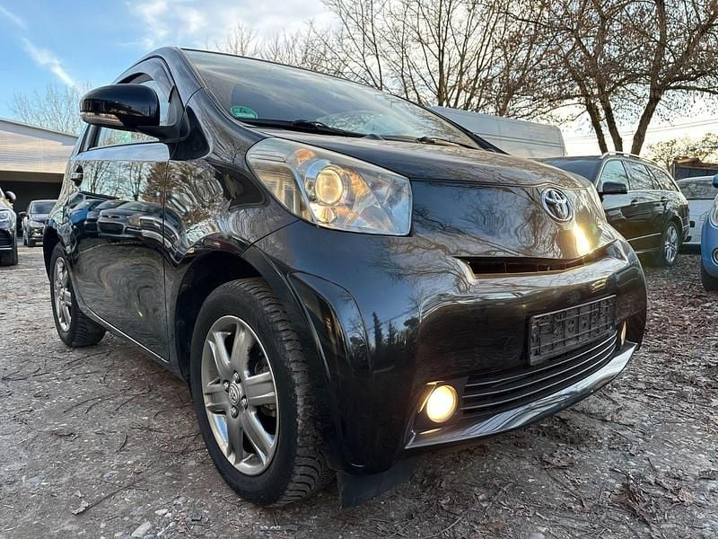 Gebraucht Toyota iQ 68 PS (50 kW) 2009 Schwarz Kleinwagen