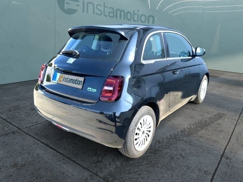 Gebraucht Fiat 500e Action 69 kW (95 PS) 2022 Schwarz Limousine