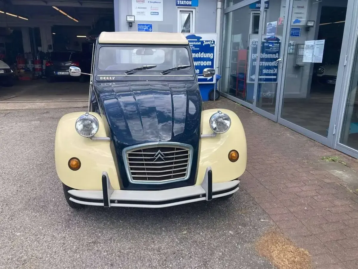 Gebraucht Citroën 2CV 27 PS (19 kW) 1986 Blau/gelb Limousine