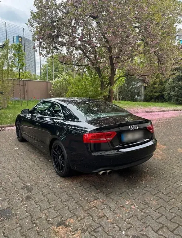 Gebraucht Audi A5 S-Line 179 PS (131 kW) 2011 Schwarz Coupé