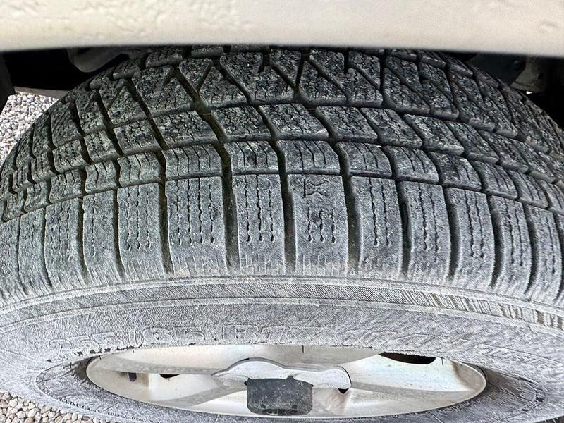 Gebraucht Isuzu D-Max 163 PS (119 kW) 2013 Silber SUV