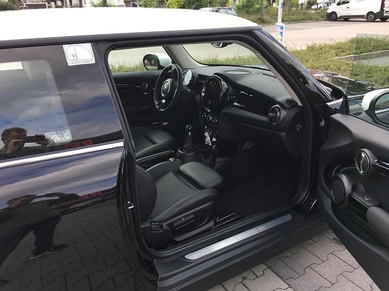 Gebraucht Mini Cooper S 178 PS (130 kW) 2021 Schwarz Kleinwagen