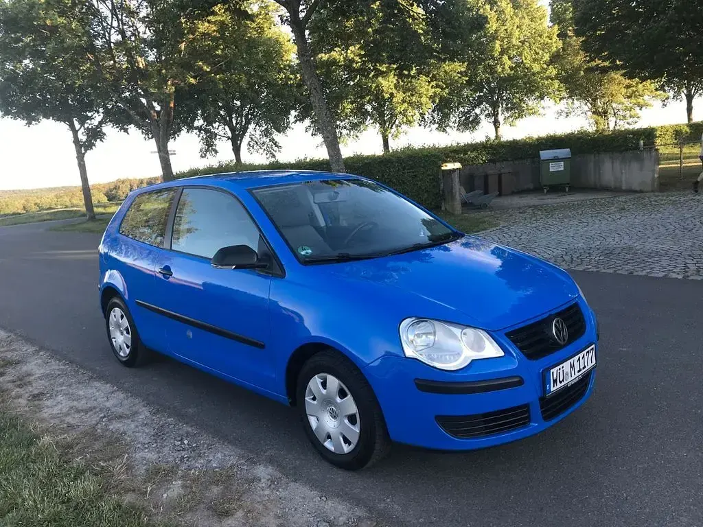 Gebraucht VW Polo Comfortline 60 PS (44 kW) 2008 Blau Kleinwagen