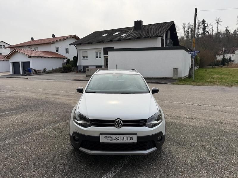 Gebraucht VW Polo Cross 90 PS (66 kW) 2013 Weiß Kleinwagen