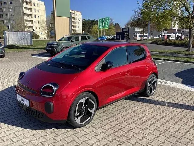 Käytetty Renault Twingo Urban 35 kW (48 HP) 2026 Viistoperä